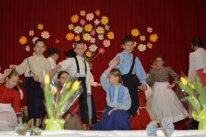 Praznovanje materinskega dne v Bočni 7